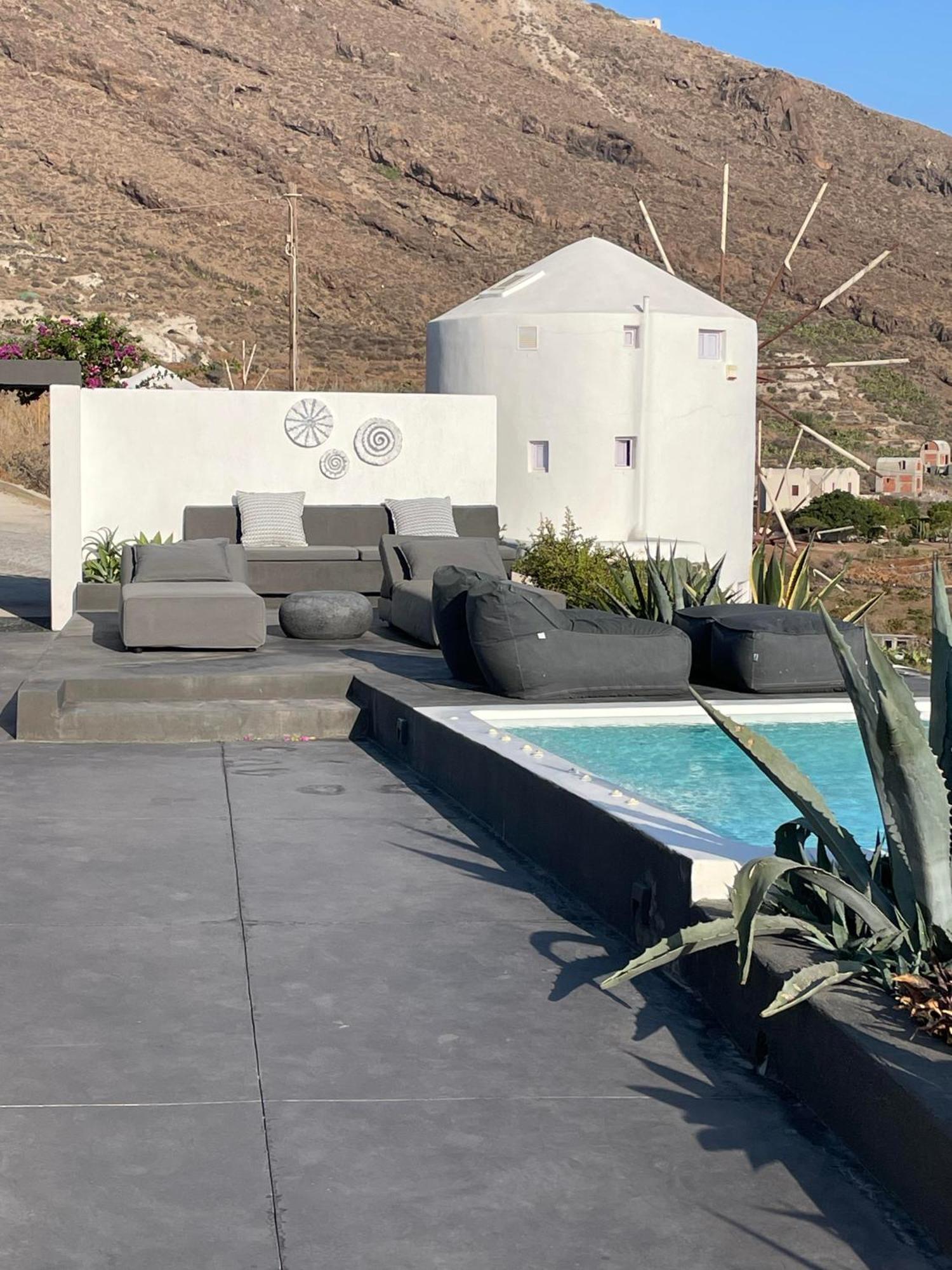 Topos Exclusive Santorini Imerovígli Buitenkant foto