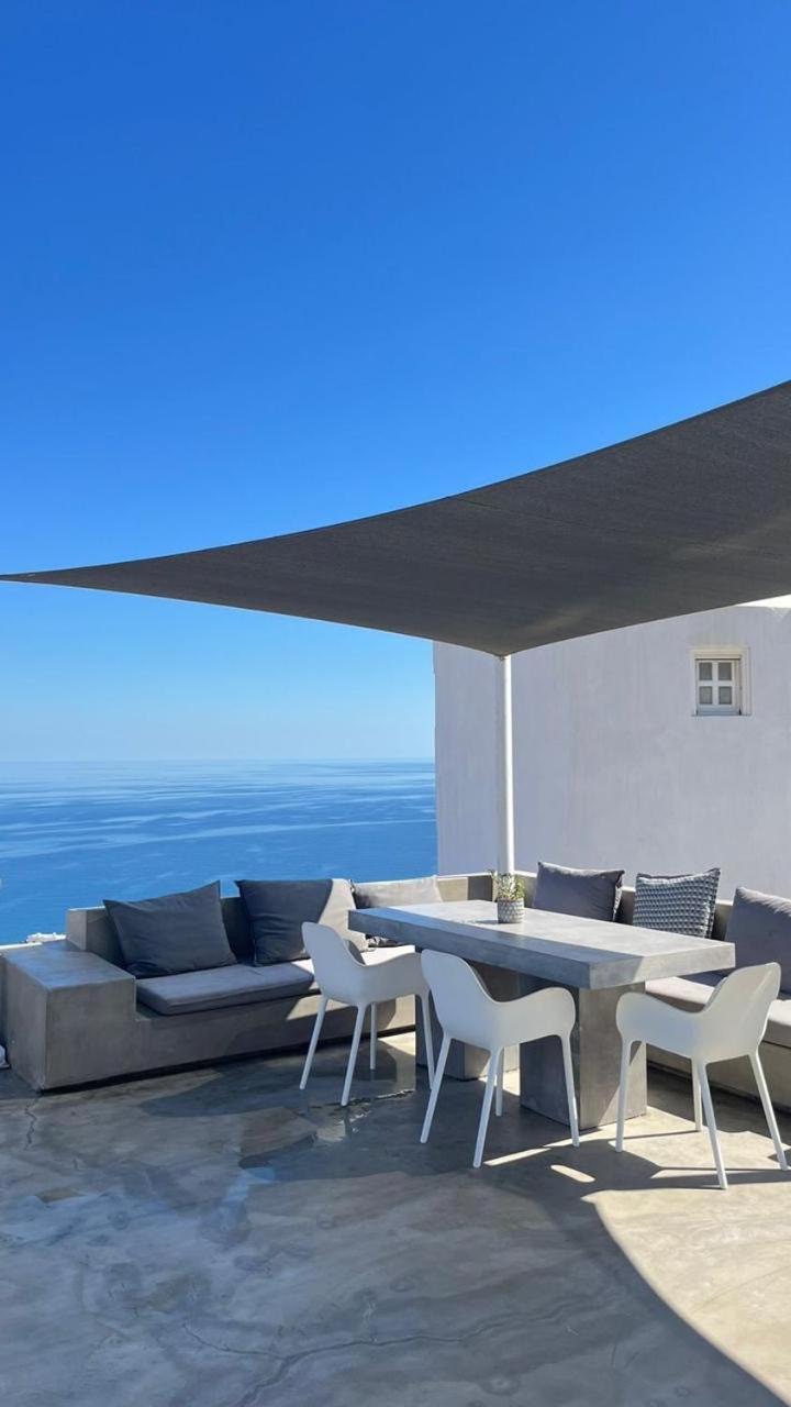 Topos Exclusive Santorini Imerovígli Buitenkant foto