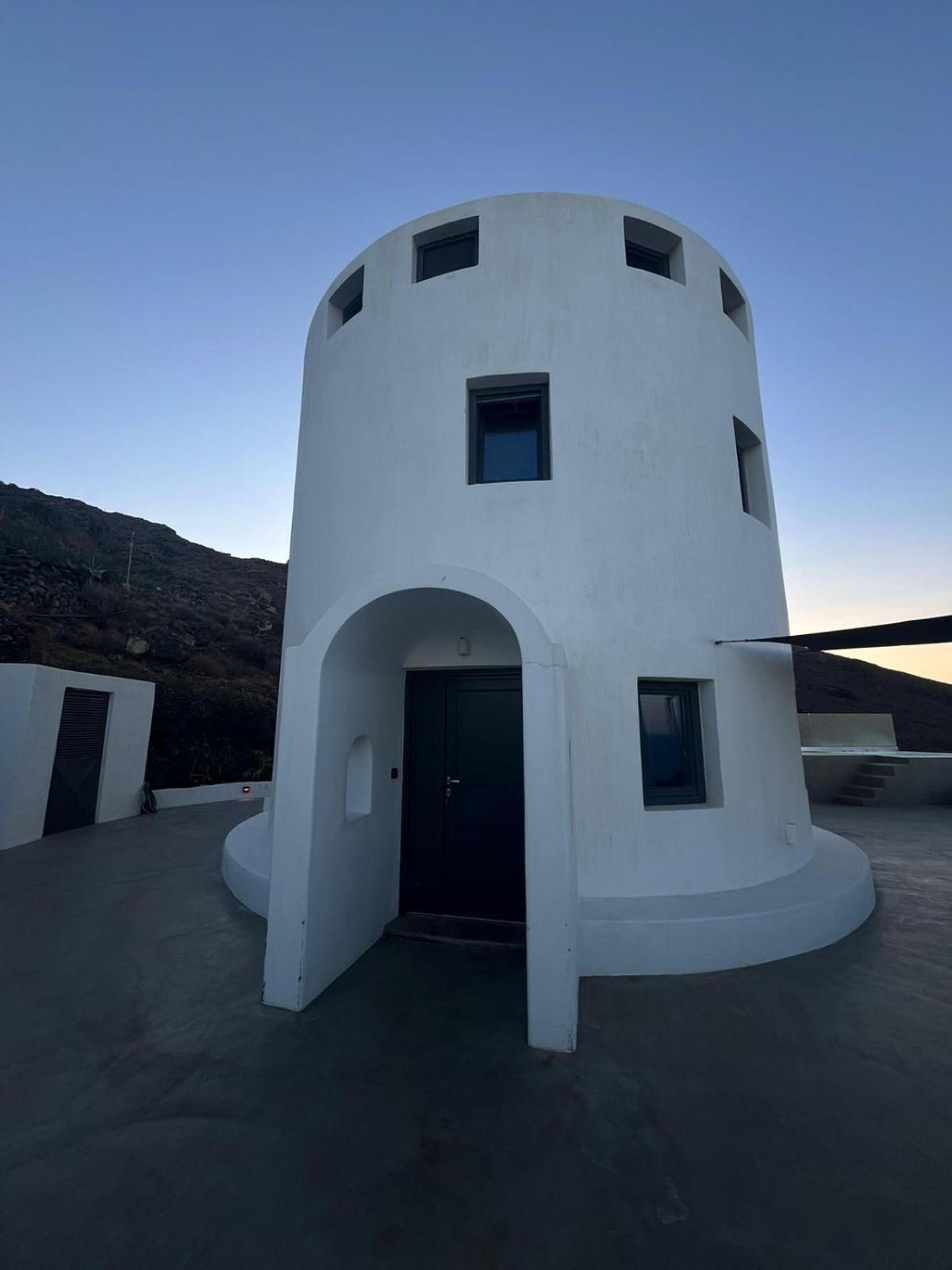 Topos Exclusive Santorini Imerovígli Buitenkant foto